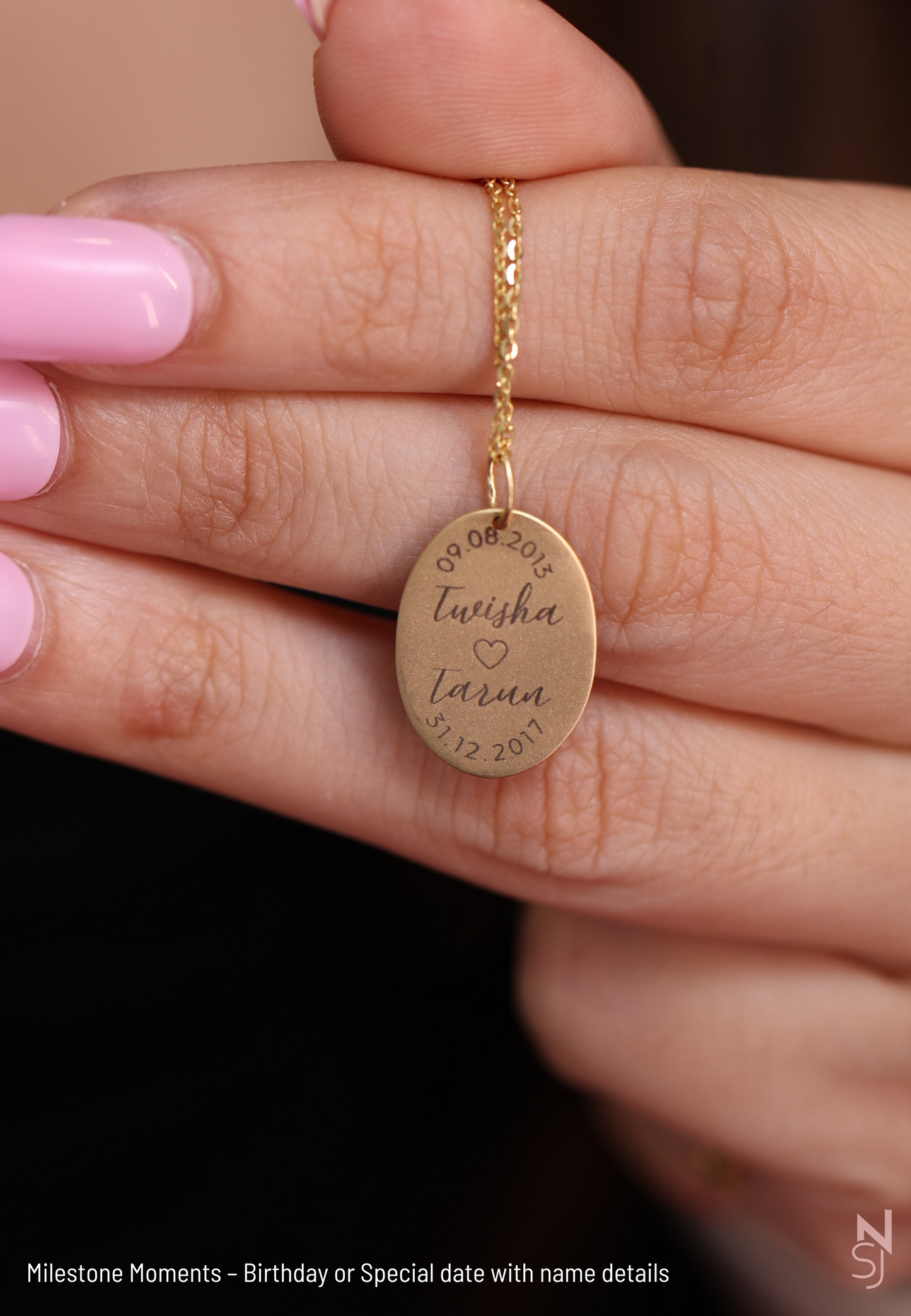 Token of Love - 18kt Gold Diamond-Studded | Personalized Pendant & Complete Set | Customizable