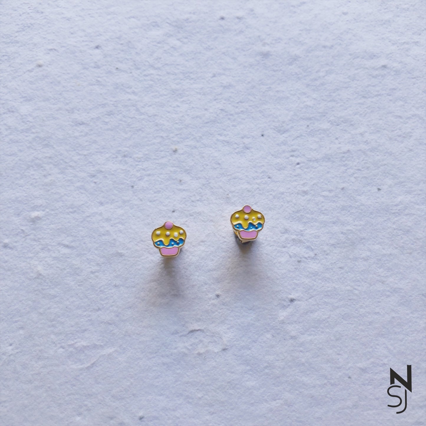 Frosty Delight Studs