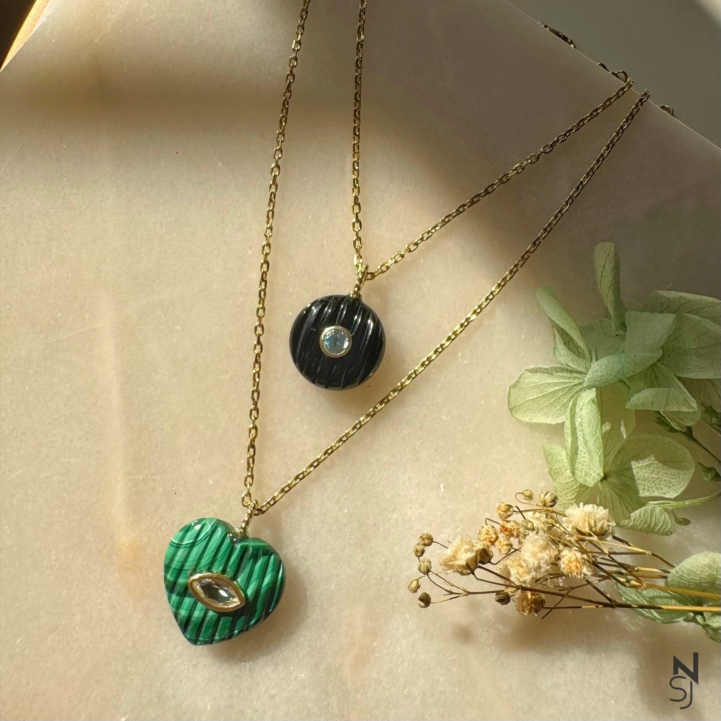 Heartroot Neckchain