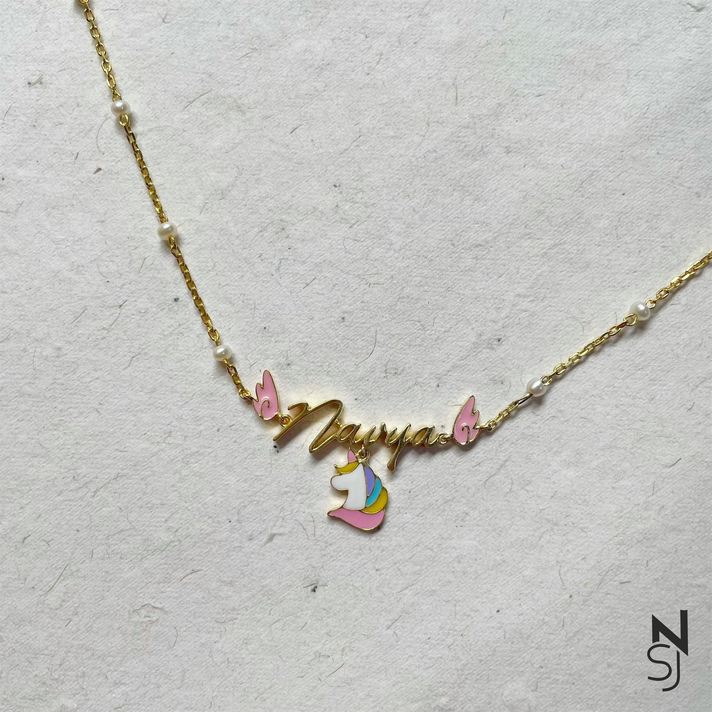 Custom Name Angel Wing Neckchain with a unicorn hanging