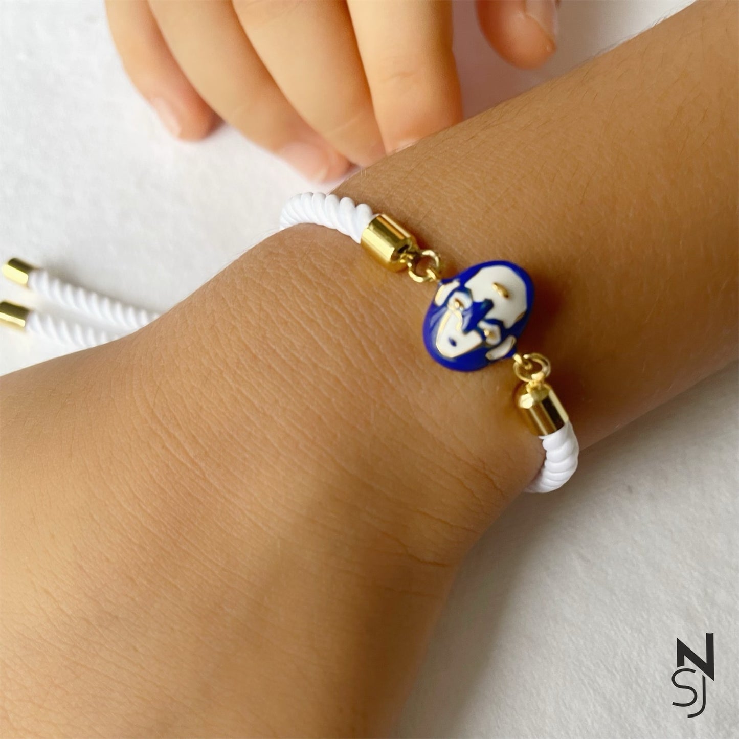 Captain America Thread Bracelet