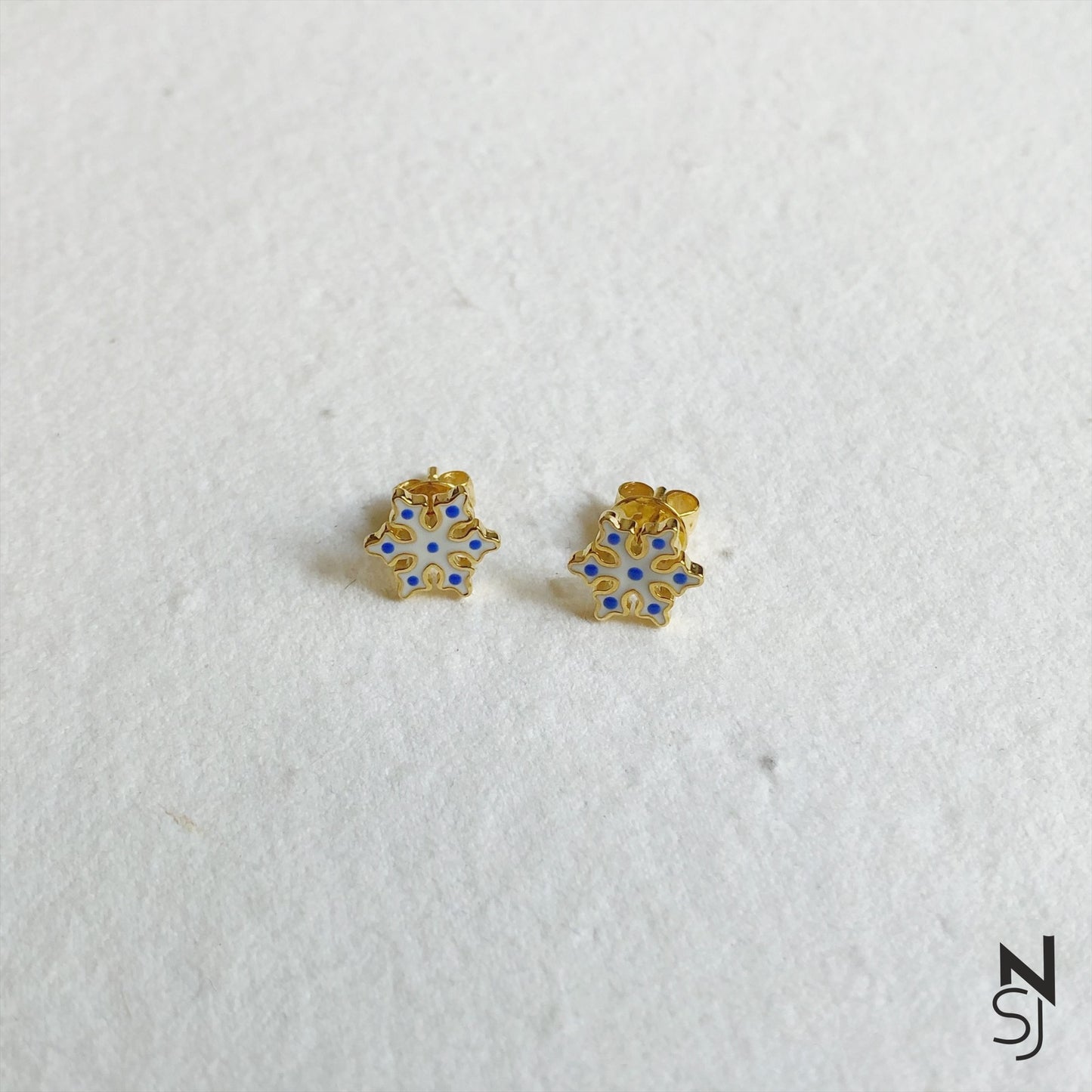 Snowflake Studs