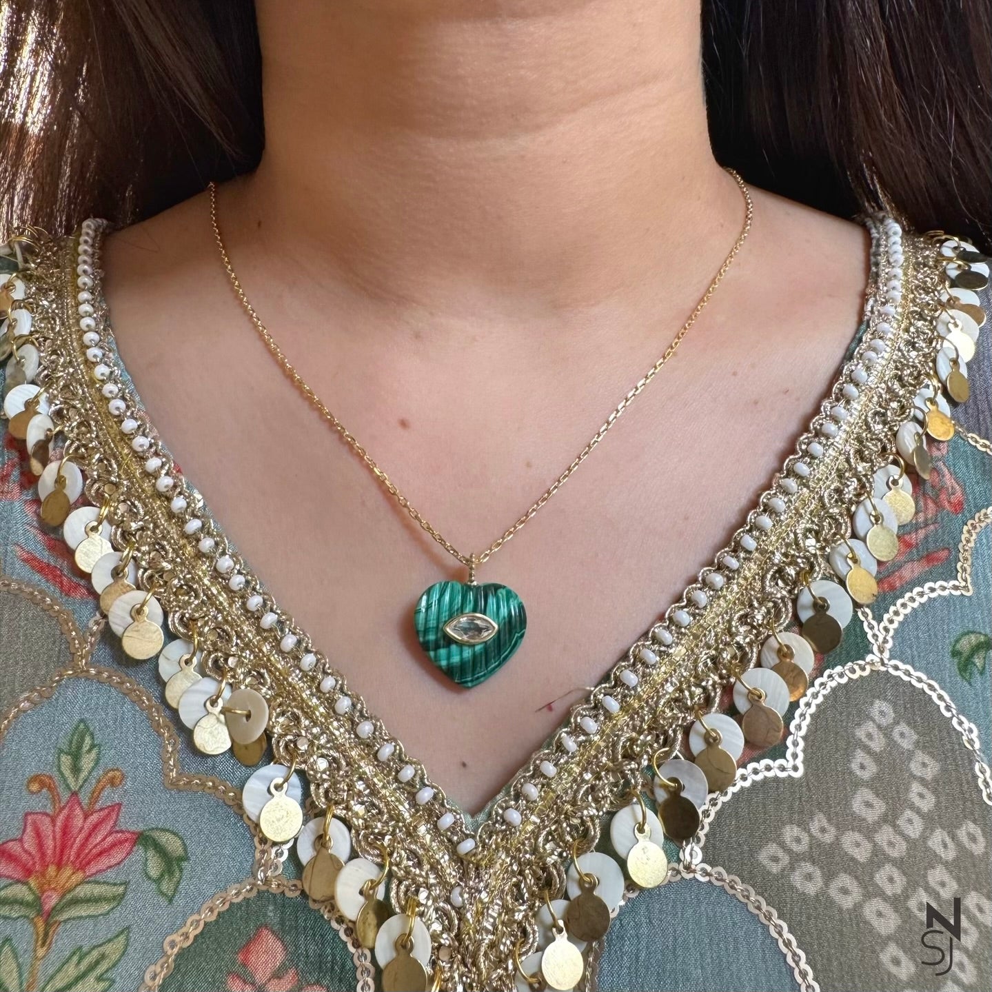 Heartroot Neckchain