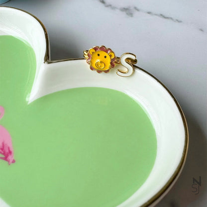 Lion Initial Collar Pin