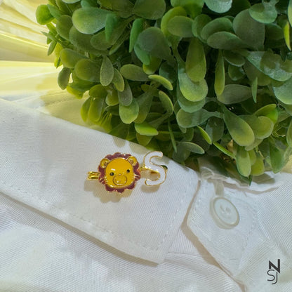 Lion Initial Collar Pin