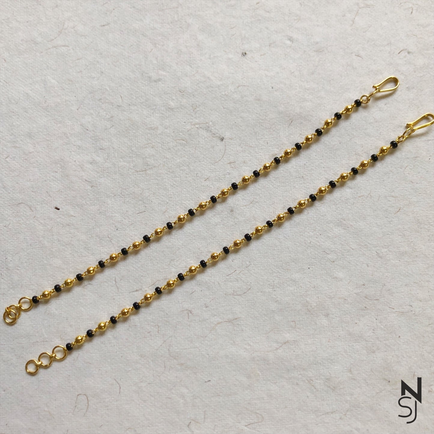 Nazariyas (Set of 2)